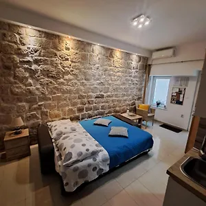  Apartment Legcevic Croatia